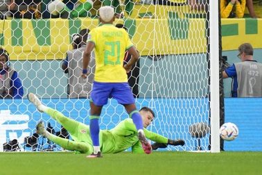 Alan Shearer nhận định Brazil sai lầm khi lựa chọn cầu thủ đá luân lưu