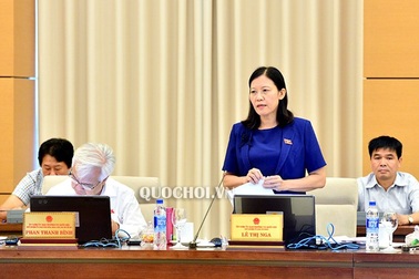 Lãnh đạo đi khởi công thì được, đối thoại với dân thì không?