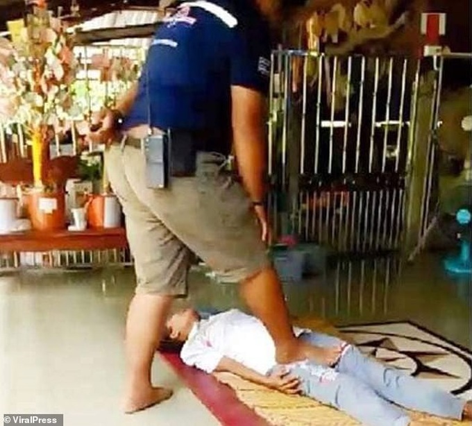 Đi massage kiểu Thái chữa bệnh, người phụ nữ than trời vì bệnh không hết mà họa vào người - Ảnh 2. Đi massage kiểu Thái chữa bệnh, người phụ nữ than trời vì bệnh không hết mà họa vào người - Ảnh 2.