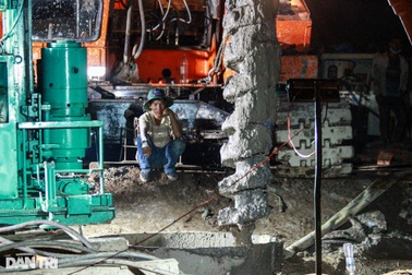 Những nhân chứng đầu tiên tham gia cứu hộ bé trai ở Đồng Tháp nói gì?