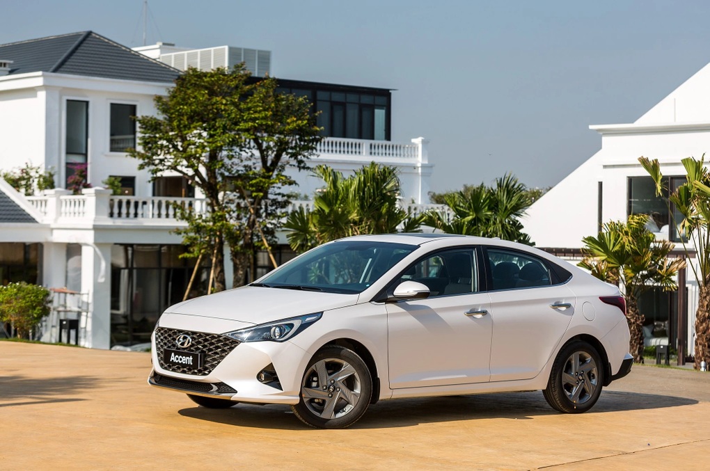 Phân khúc sedan hạng B: Doanh số đồng loạt giảm dù được ưu đãi trước bạ - 2 Phân khúc sedan hạng B: Doanh số đồng loạt giảm dù được ưu đãi trước bạ - 2