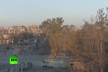 Nga ngầm chỉ trích Mỹ ném bom “xóa sổ” thành phố Raqqa