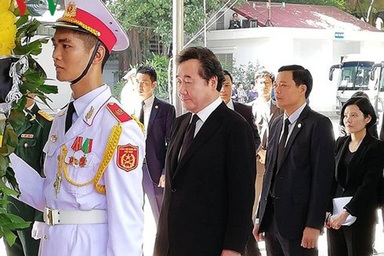 Thủ tướng cảm ơn người đồng cấp Hàn Quốc sang Việt Nam viếng Chủ tịch nước Trần Đại Quang