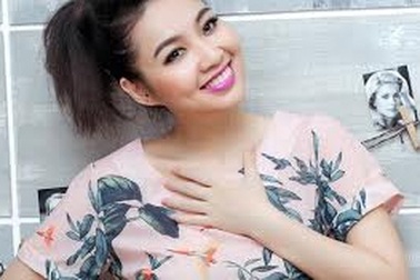 Lê Khánh hài lòng với cuộc sống hiện tại