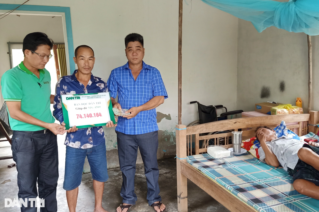 Bạn đọc Dân trí giúp 2 hoàn cảnh bệnh tật ở Cà Mau gần 200 triệu đồng - 2