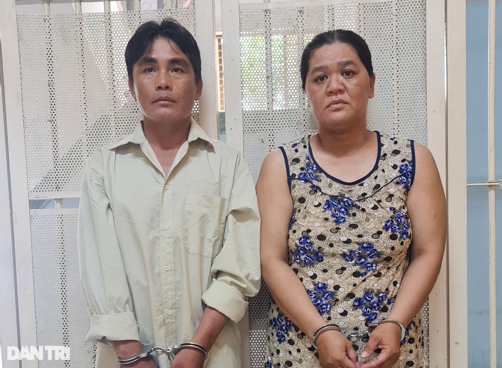 Cặp vợ chồng khai lý do đánh cô gái gãy 9 xương sườn ở TP Thủ Đức - 1 Cặp vợ chồng khai lý do đánh cô gái gãy 9 xương sườn ở TP Thủ Đức - 1