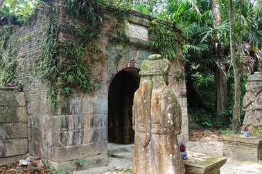 Thành nhà Hồ "đệ nhị" bị lãng quên, 52 tỉ đồng trùng tu vẫn nằm "trên giấy"