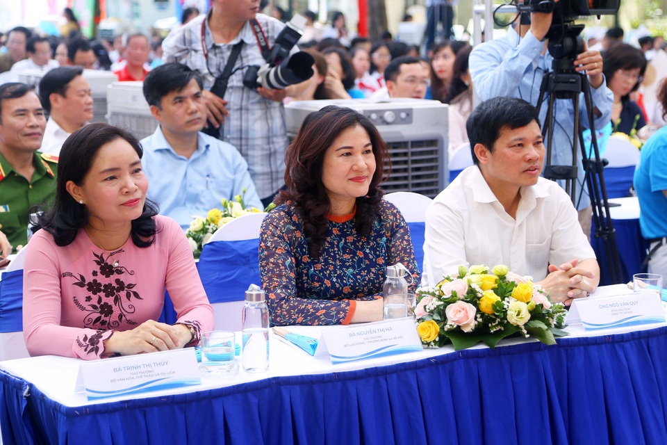 “Để xảy ra bạo hành trẻ em là trách nhiệm của người đứng đầu” - 4 “Để xảy ra bạo hành trẻ em là trách nhiệm của người đứng đầu” - 4
