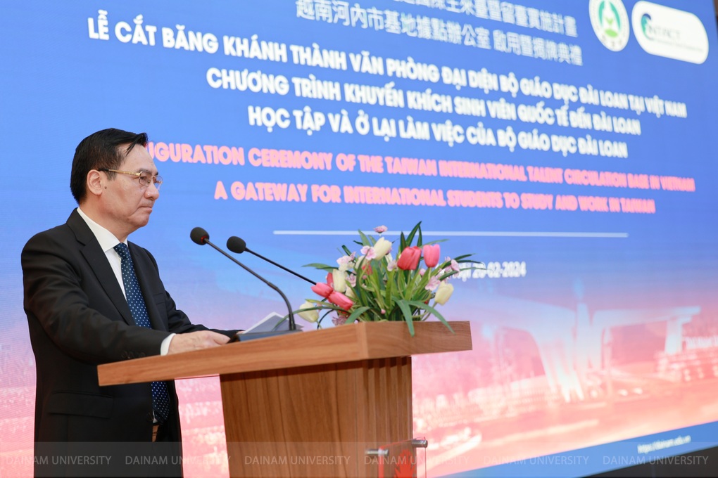 Đài Loan đặt văn phòng tuyển dụng nhân tài tại Trường Đại học Đại Nam - 4 Đài Loan đặt văn phòng tuyển dụng nhân tài tại Trường Đại học Đại Nam - 4