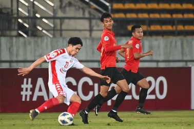 Giới cầu thủ duy trì phong độ trong mùa dịch Covid-19 như thế nào?