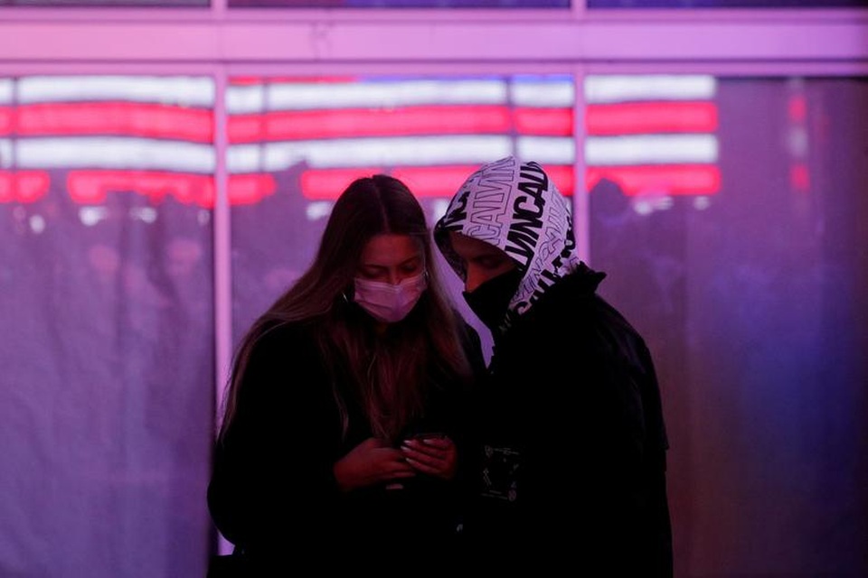 Bầu cử gay cấn, người Mỹ thâu đêm chờ kết quả - 9