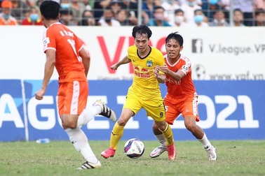 Văn Toàn hết lời khen ngợi "người đóng thế" Lương Xuân Trường