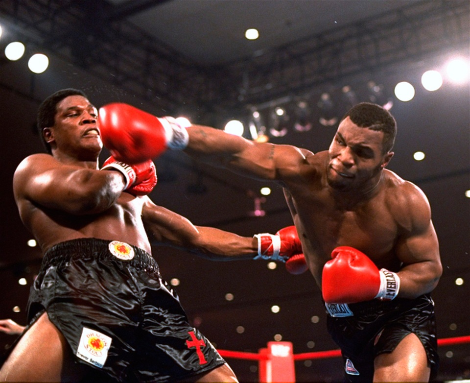 Huyền thoại Muhammad Ali từng sợ phải đối đầu với võ sĩ thép Mike Tyson - 3 Huyền thoại Muhammad Ali từng sợ phải đối đầu với võ sĩ thép Mike Tyson - 3