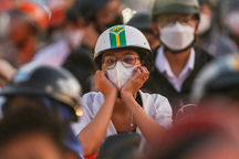 Ngán ngẩm cảnh ùn tắc tại nút giao lớn nhất TPHCM vào giờ cao điểm