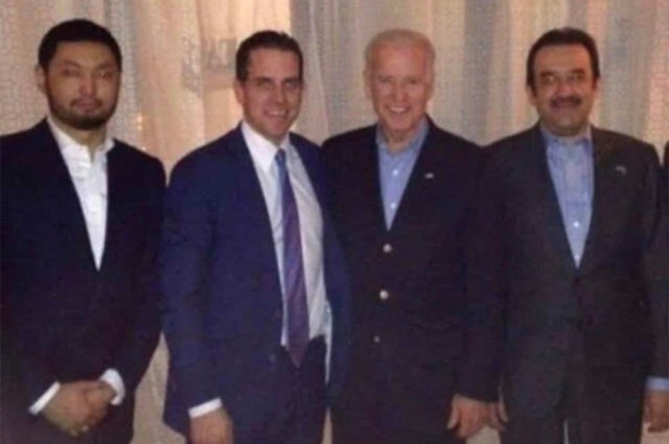 Bầu cử Mỹ 2020: Lộ ảnh ông Biden nghi gặp đối tác làm ăn của con trai - 1 Bầu cử Mỹ 2020: Lộ ảnh ông Biden nghi gặp đối tác làm ăn của con trai - 1