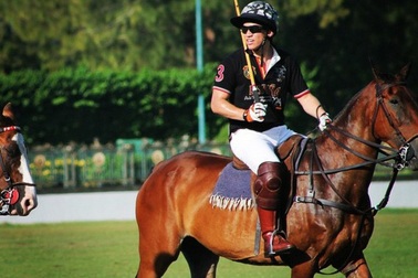 Xem thú chơi xa xỉ đẳng cấp của vị Hoàng tử sở hữu 20 tỷ USD