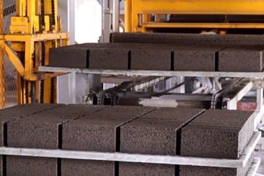 Tăng cường sản xuất và sử dụng gạch không nung tại Việt Nam