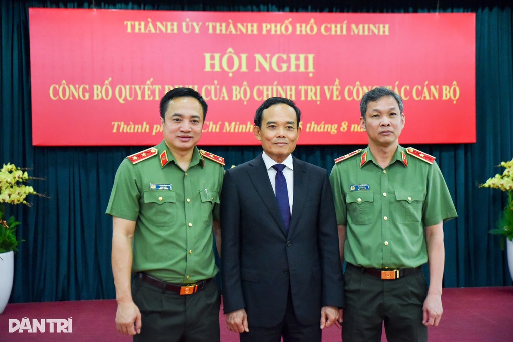 Bí thư Trần Lưu Quang: Tôi trở về để đồng hành vì sự phát triển của TPHCM - 2 Bí thư Trần Lưu Quang: Tôi trở về để đồng hành vì sự phát triển của TPHCM - 2