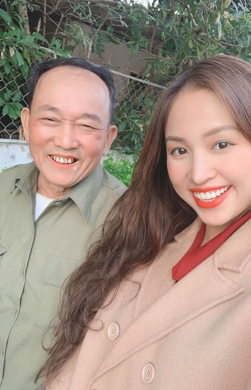 MC Vân Hugo hoảng hồn thoát chết khi xe mất lái giữa đêm - 2 MC Vân Hugo hoảng hồn thoát chết khi xe mất lái giữa đêm - 2