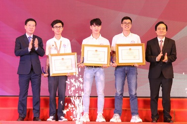 3 học sinh, giáo viên đoạt giải nhất cuộc thi “Tuổi trẻ học tập và làm theo tư tưởng, đạo đức, phong cách Hồ Chí Minh”