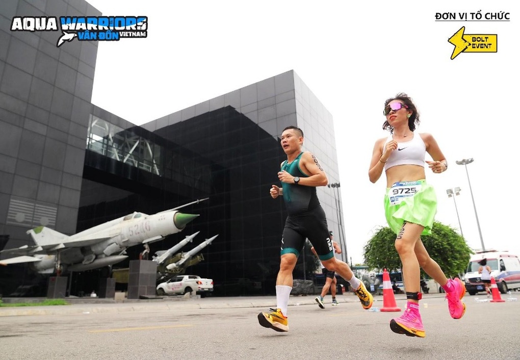 Sức hút của Aquathlon - bộ môn thể thao kết hợp giữa bơi và chạy - 1 Sức hút của Aquathlon - bộ môn thể thao kết hợp giữa bơi và chạy - 1