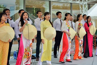 Góc quê hương trên xứ sở “Mặt trời mọc”