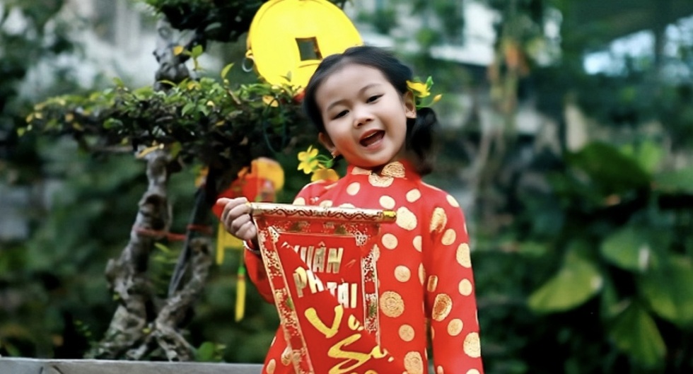 Em bé triệu view Bảo An sau 15 năm: Ám ảnh vỡ giọng, nhan sắc gây bất ngờ - 6 Em bé triệu view Bảo An sau 15 năm: Ám ảnh vỡ giọng, nhan sắc gây bất ngờ - 6