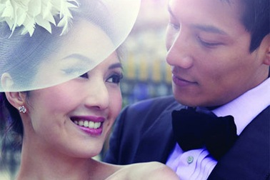 Vợ chồng diva Hồng Kông Dương Thiên Hoa đã có “tin vui”