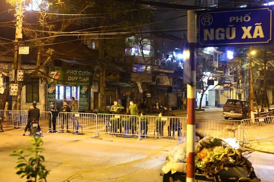 Hà Nội công bố ca mắc Covid-19 đầu tiên - 3 Hà Nội công bố ca mắc Covid-19 đầu tiên - 3