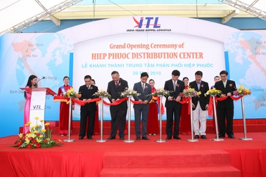 Để ra biển lớn, start-up cần biết đứng trên vai "người khổng lồ"