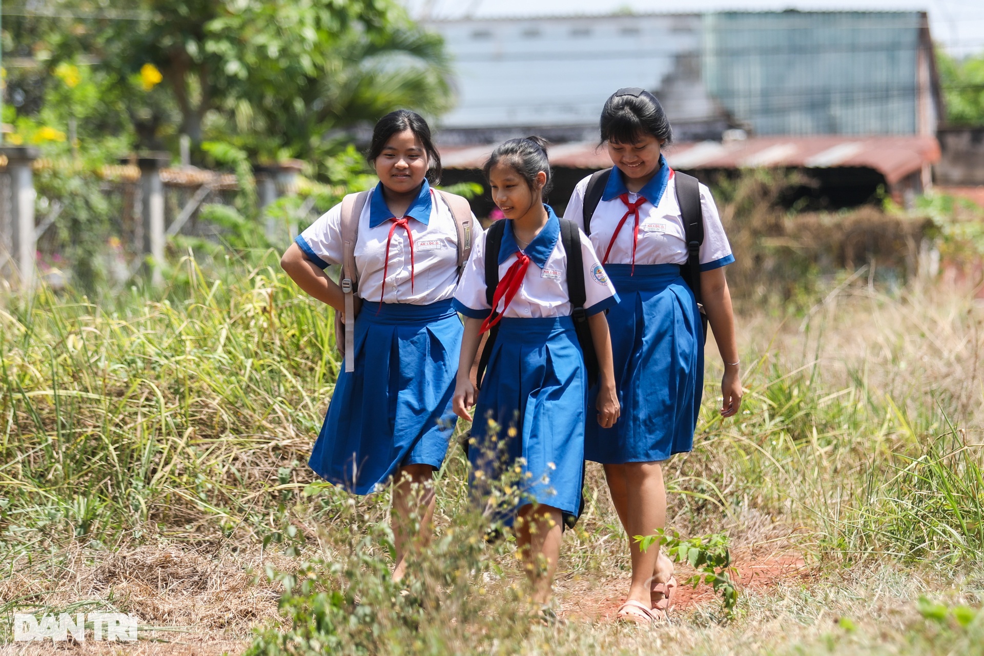 Câu chuyện cổ tích của 2 bé gái bị nữ hộ sinh trao nhầm ở Bình Phước - 7