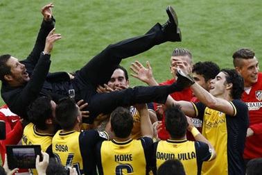 10 cú sốc trong làng bóng đá thế giới năm 2014