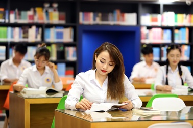 Bồi dưỡng năng lực tranh tụng quốc tế cho sinh viên luật tại SIU