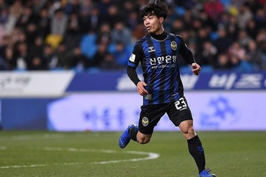 HLV Incheon nhận xét thẳng thắn về lý do thất bại của Công Phượng