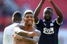 Man Utd 1-2 Crystal Palace: Địa chấn ở Old Trafford