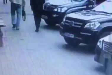 Xuất hiện video khoảnh khắc cựu nghị sĩ Nga bị bắn ở Kiev