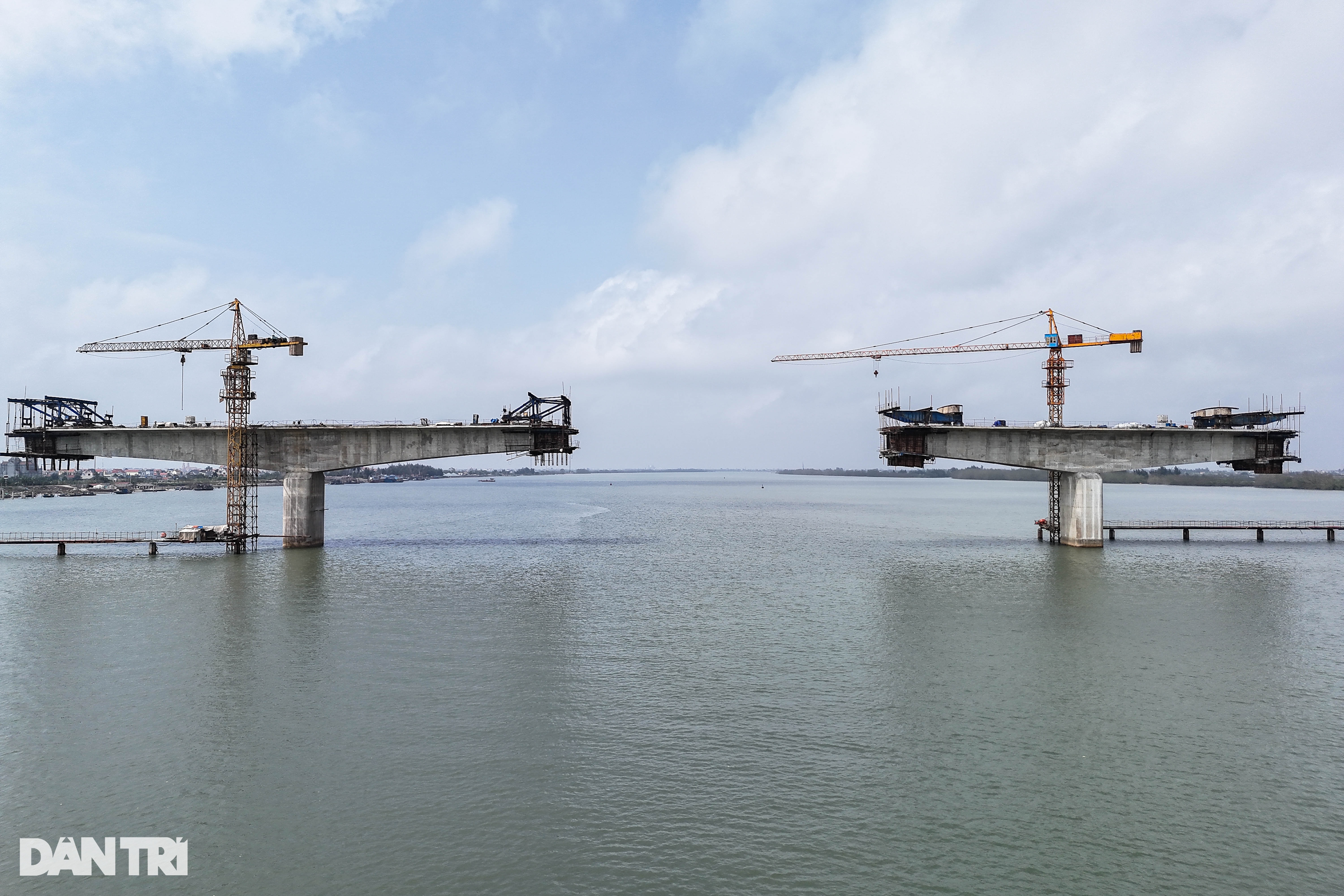 Hiện trạng cầu vượt sông Hồng gần 1.000 tỷ đồng nối Nam Định - Thái Bình - 5