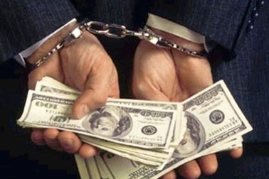 Thủ kho “uống” gần 148.000 lít xăng dầu