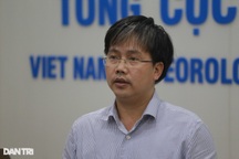 Bão Noru di chuyển nhanh, vào đất liền vẫn ở cấp 13