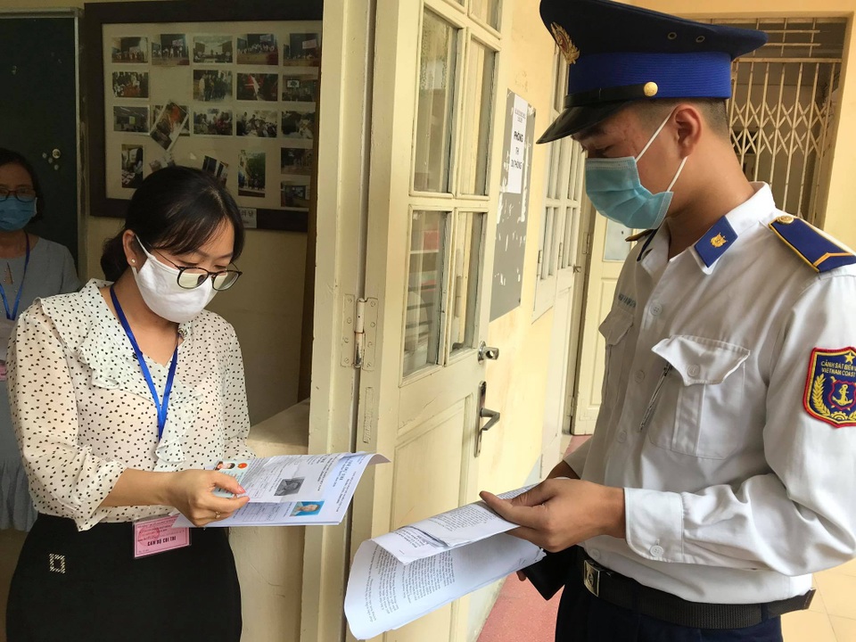 Thi tốt nghiệp THPT đợt 2: Một hội đồng có 7 thí sinh, 18 người phục vụ - 3