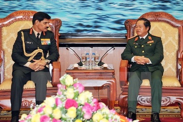  Việt-Ấn đưa quan hệ quốc phòng ngày càng đi vào chiều sâu