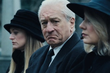 Sự bất lực trong công nghệ trẻ hóa diễn viên: Khi hình hài không thể thay thế nội tâm