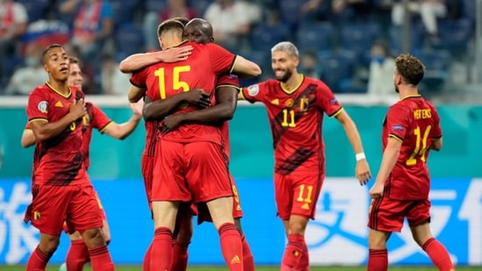 Cổ động viên nhí qua đời thương tâm vì đi xem Euro 2020 - 2 Cổ động viên nhí qua đời thương tâm vì đi xem Euro 2020 - 2