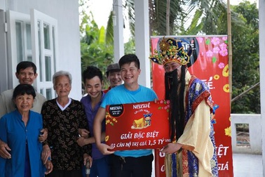 Bính Thân đón lộc, chuyện cổ tích đầu xuân