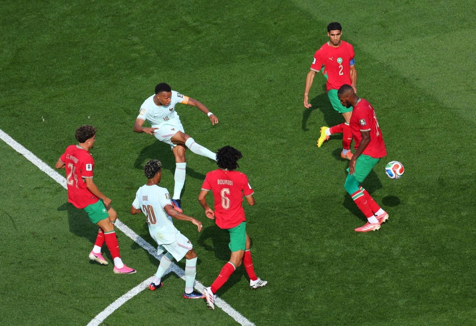 Kylian Mbappe - Lionel Messi: “Siêu nhân” phá vỡ chuẩn mực World Cup - 3