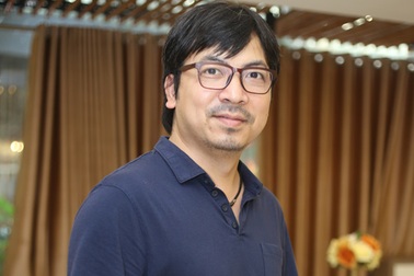 "Giáo sư Xoay" Đinh Tiến Dũng thay thế Phan Đăng dẫn "Ai là triệu phú"