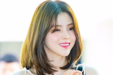 Han So Hee "xuống tóc", xuất hiện xinh đẹp tại Olympic Paris 2024