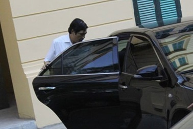 Ông Nguyễn Bá Thanh xuất hiện tại phiên xử bầu Kiên