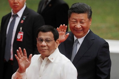 Chủ tịch Trung Quốc tới thăm Philippines: “Cầu vồng sau cơn mưa”