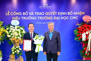 Ông Nguyễn Thanh Tùng giữ chức vụ Hiệu trưởng Trường Đại học CMC